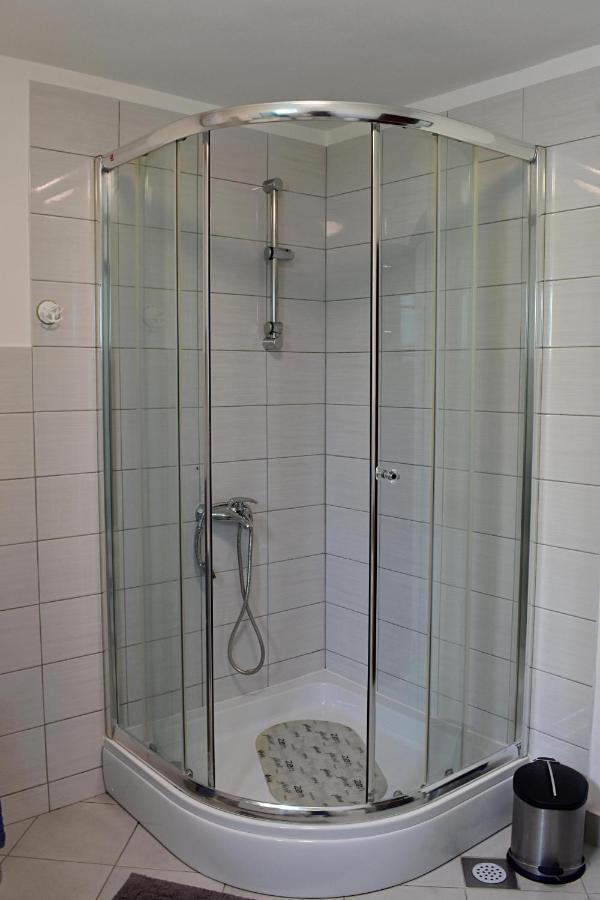 Irma Apartman Podstrana Kültér fotó