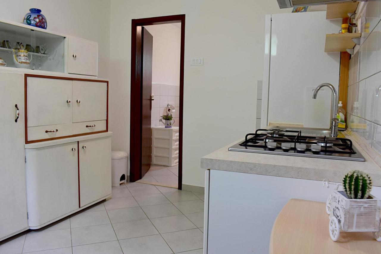 Irma Apartman Podstrana Kültér fotó
