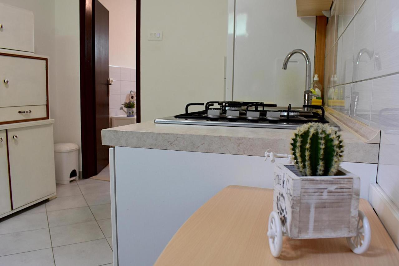 Irma Apartman Podstrana Kültér fotó