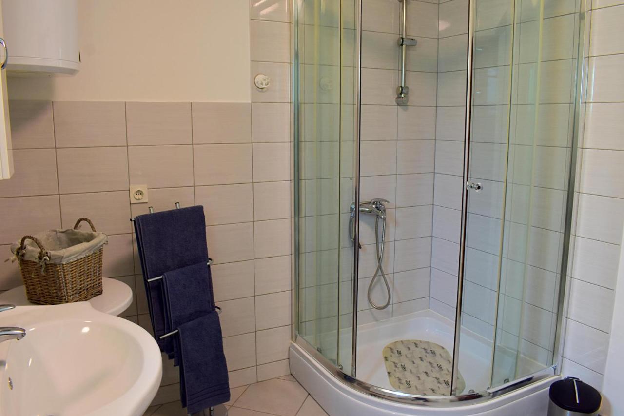 Irma Apartman Podstrana Kültér fotó