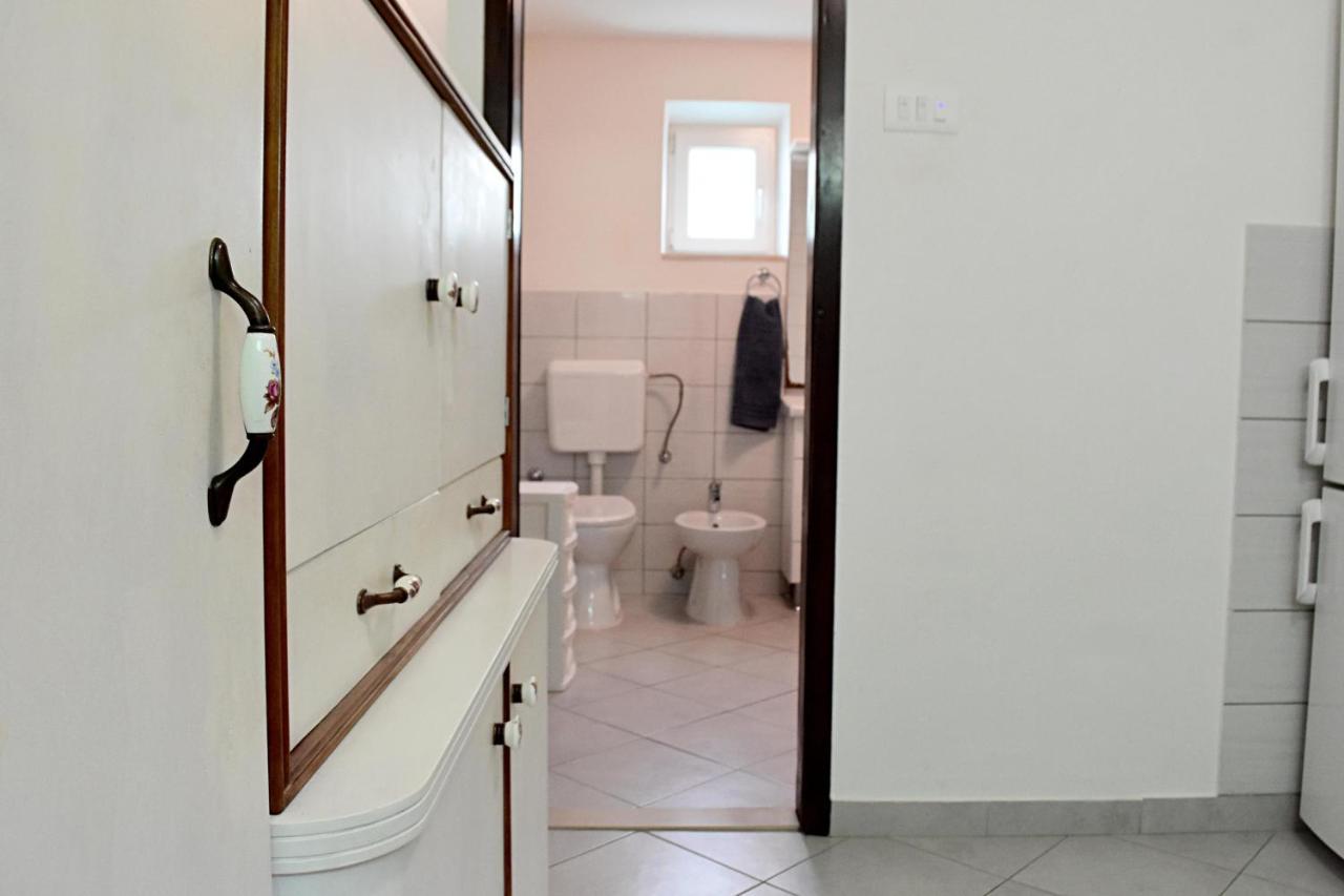 Irma Apartman Podstrana Kültér fotó
